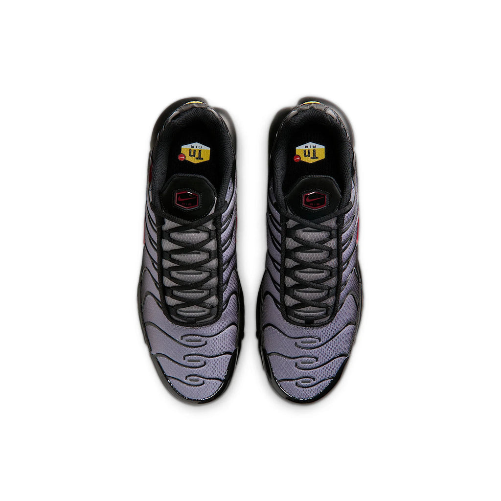 Nike Air Max Plus TN 'Black Pencil Point Team Crimson' (2021)